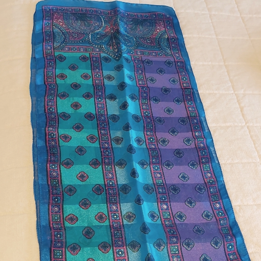 Ladies Scarf With Foulard Pattern